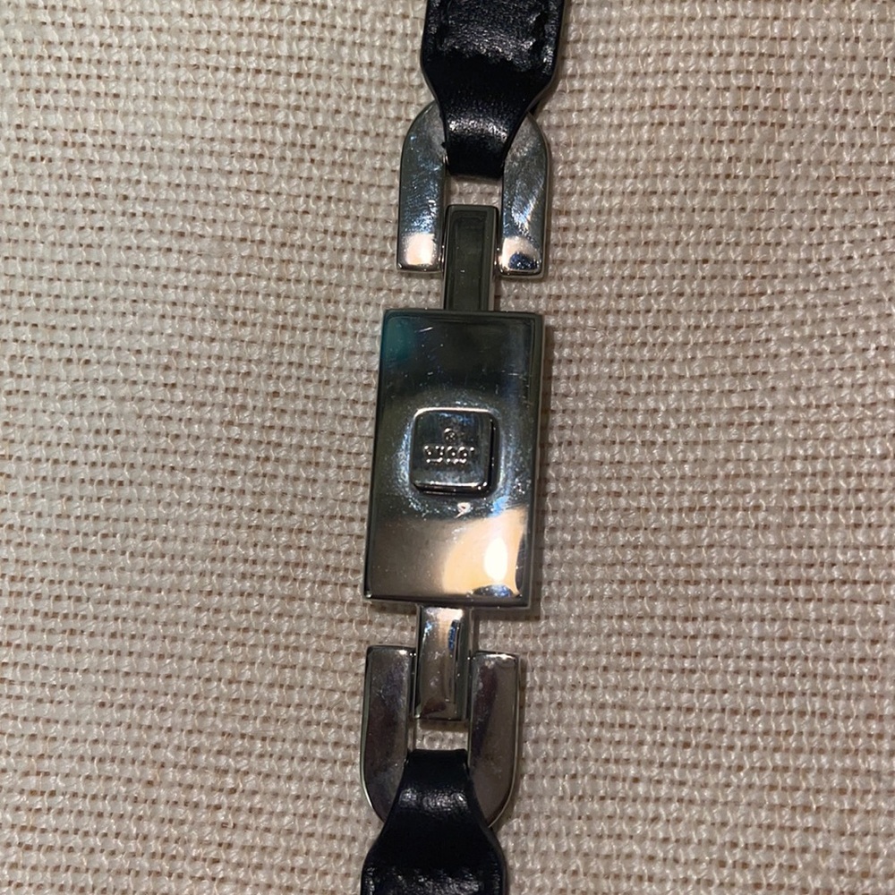 Gucci Jackie Shoulder Bag In Black/Cream - Picture 7 of 12